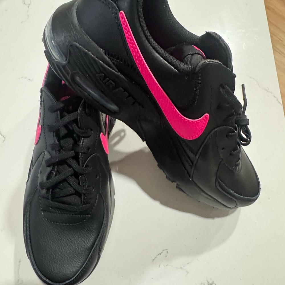 Air Max Excee Sneaker (Women)  Size 8. 5